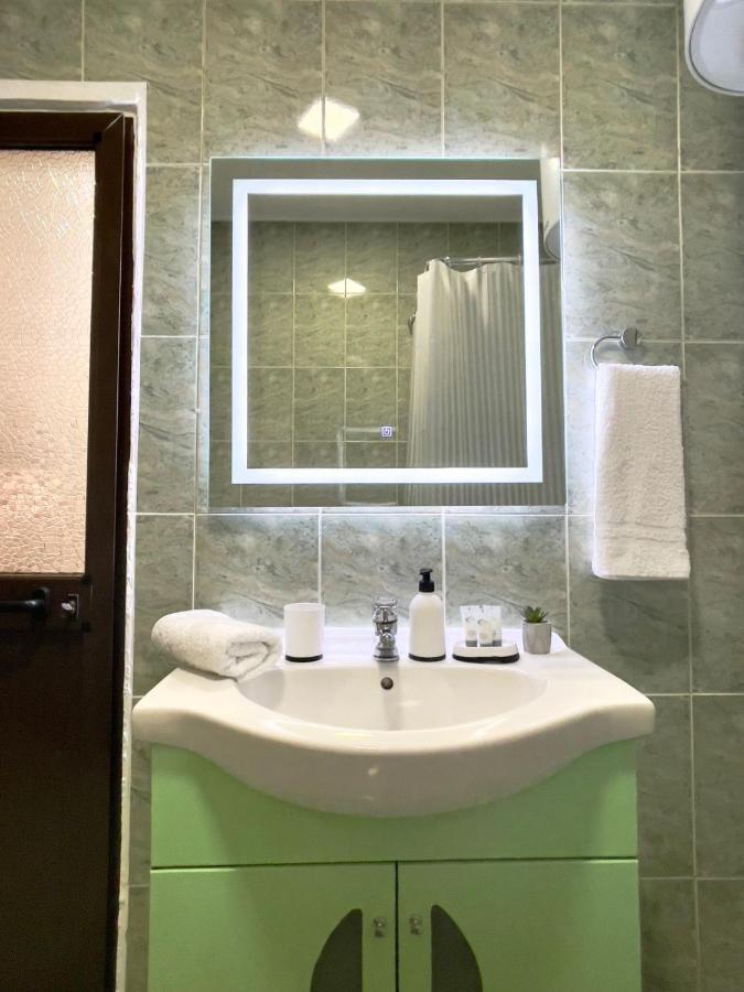 Maris Apartment Tirana Extérieur photo
