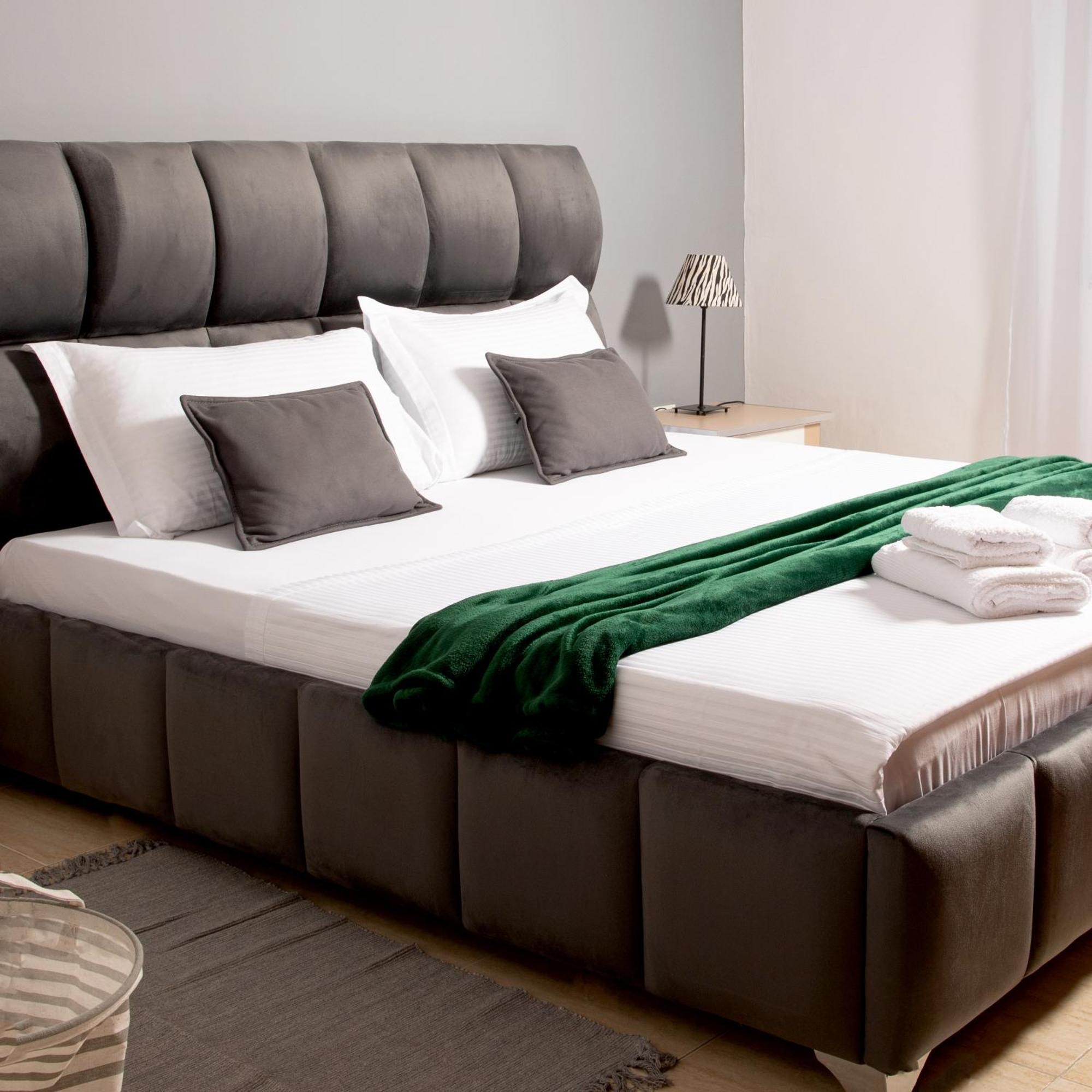 Maris Apartment Tirana Extérieur photo