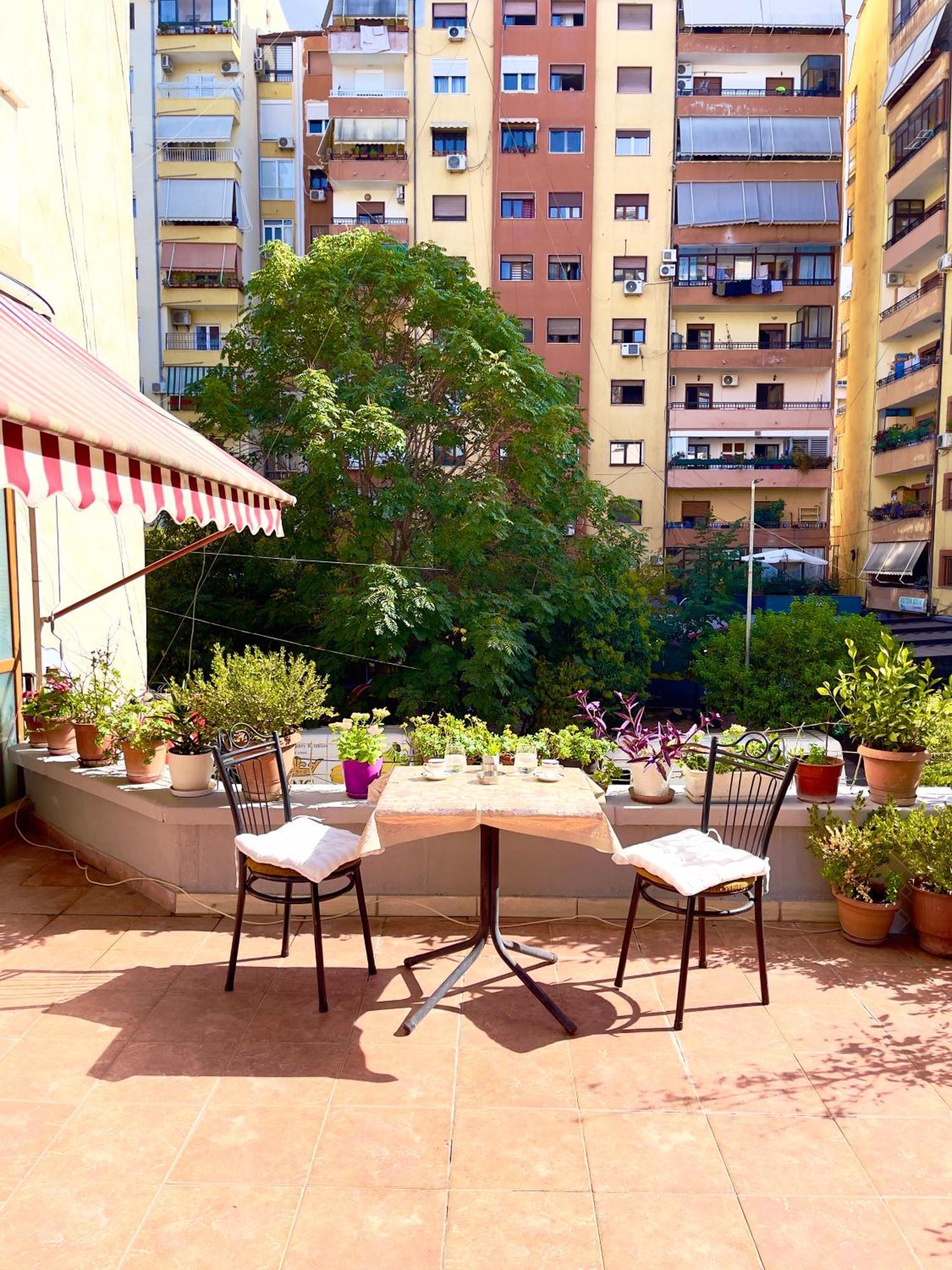Maris Apartment Tirana Extérieur photo